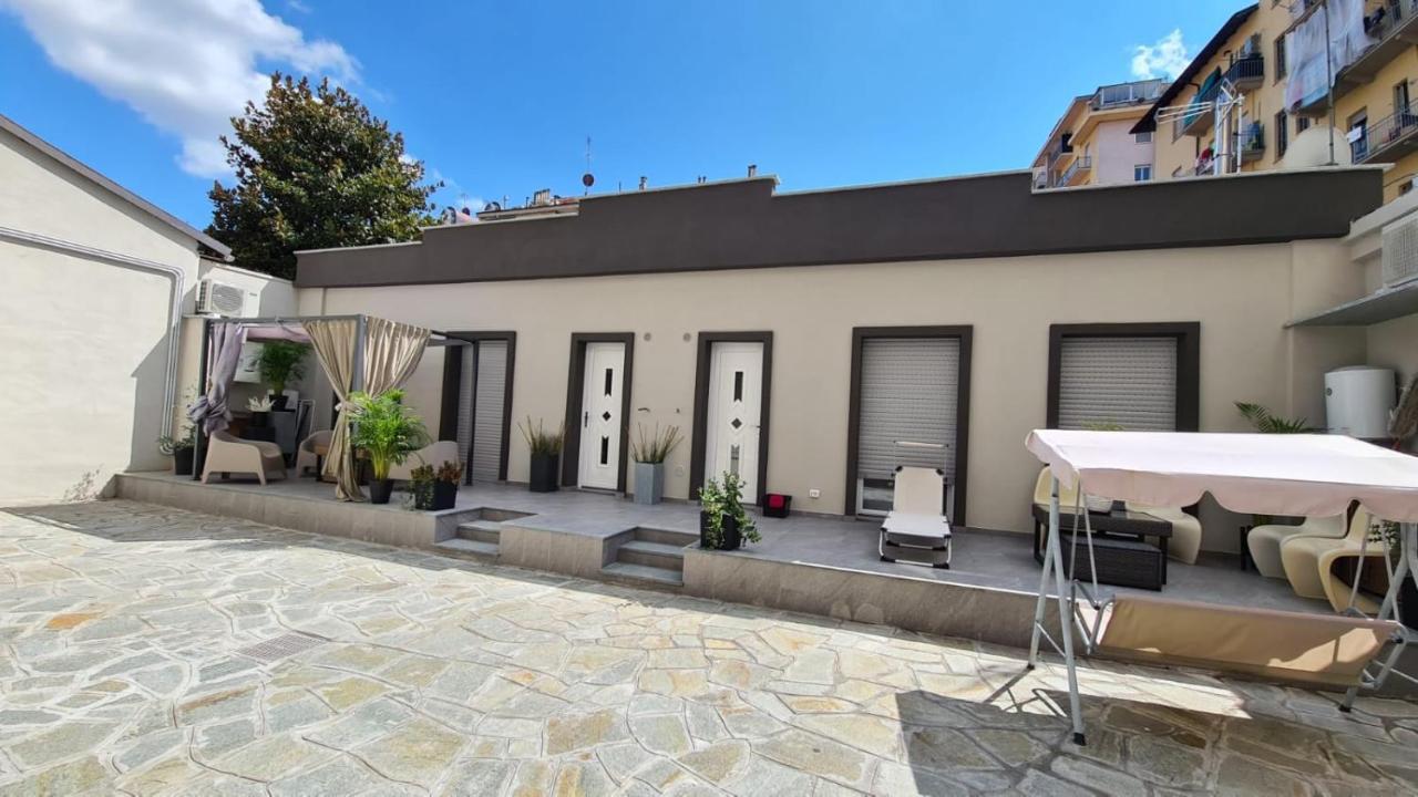Decoluxe !Apartamento Con 1 Camera Da Letto , In Zona San Paolo , Via Martiniana トリノ エクステリア 写真