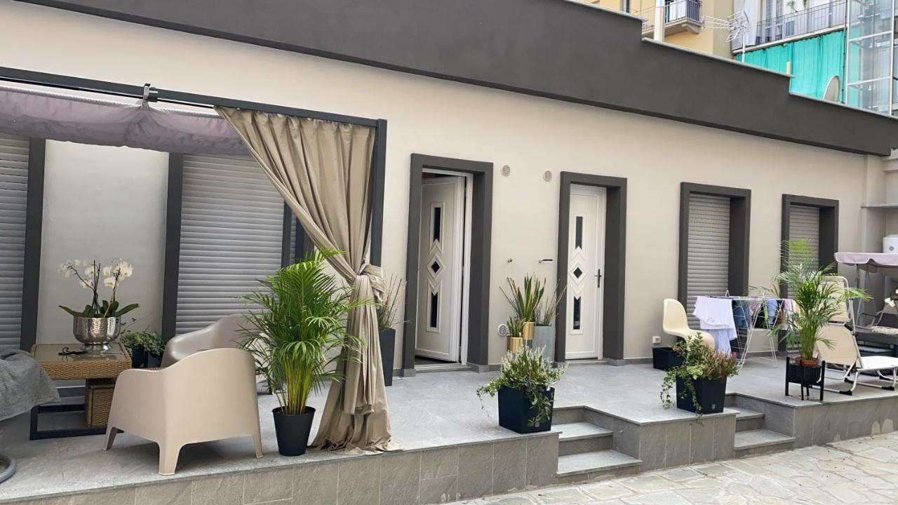 Decoluxe !Apartamento Con 1 Camera Da Letto , In Zona San Paolo , Via Martiniana トリノ エクステリア 写真