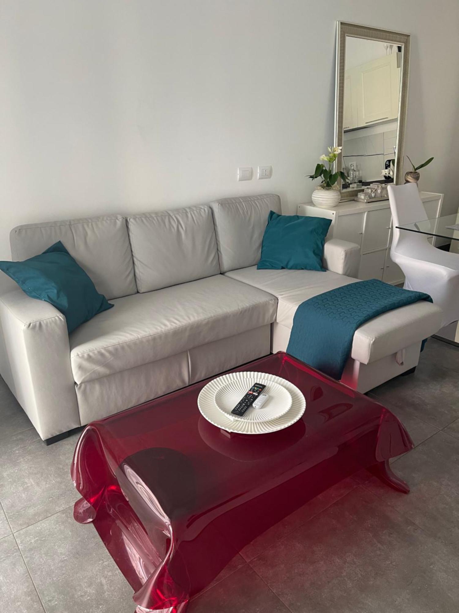Decoluxe !Apartamento Con 1 Camera Da Letto , In Zona San Paolo , Via Martiniana トリノ エクステリア 写真